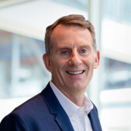 私募巨头KKR(KKR.US)预计收购ST Telemedia全球数据中心